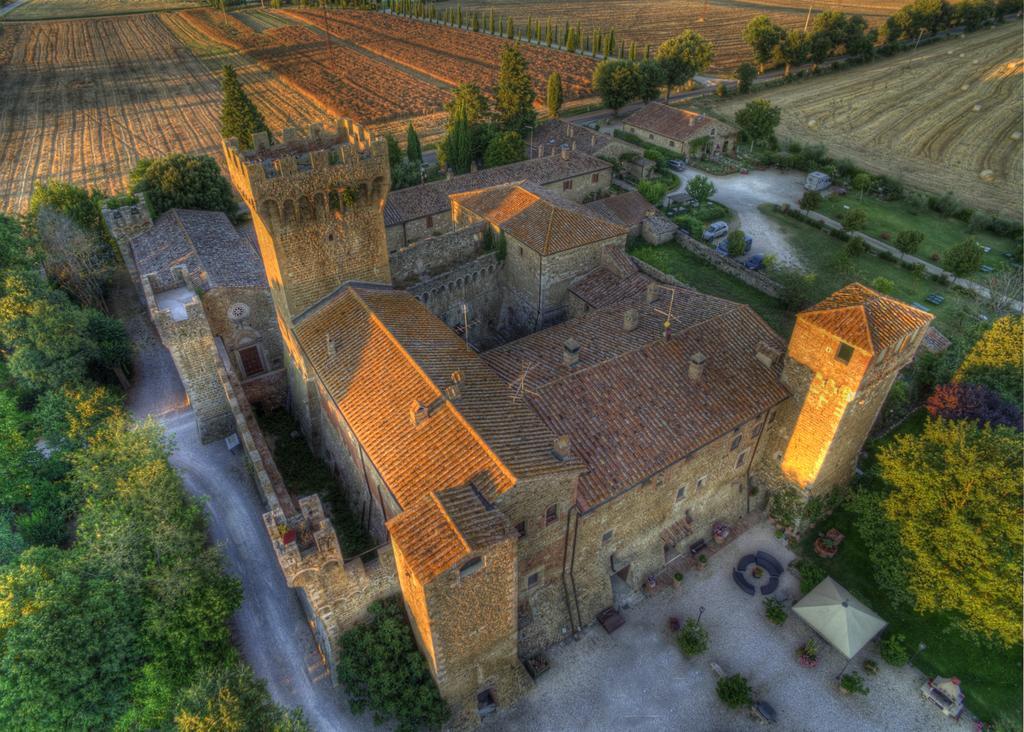 Agriturismo Castello La Grancia Di Spedaletto Pienza Exteriör bild
